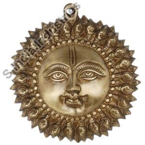 Polished Brass Wall Hangings, For Decoration, Style Type : Antique