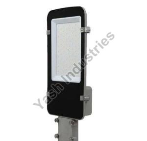 Yash Industries Pure White Electric Chrome LED Outdoor Street Light, For Road, Garden, Shape : Rectangular