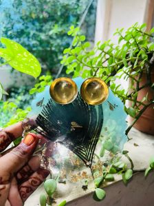 Polished Resin Pooja Thali, Thickness : 5-10mm