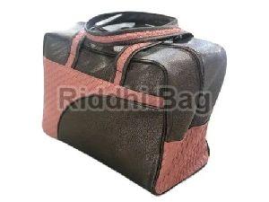 Synthetic Leather Zipper Travel Bag, Carry Capacity : 15 Kg
